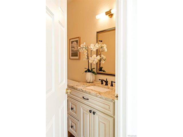 9404 E Arbor Dr, Englewood, CO 80111