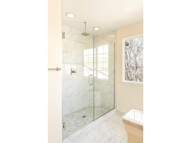 9404 E Arbor Dr, Englewood, CO 80111