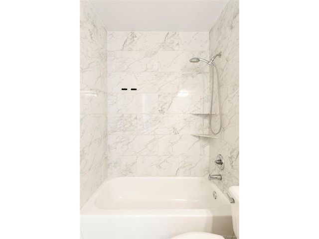 9404 E Arbor Dr, Englewood, CO 80111