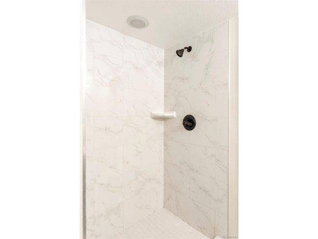 9404 E Arbor Dr, Englewood, CO 80111