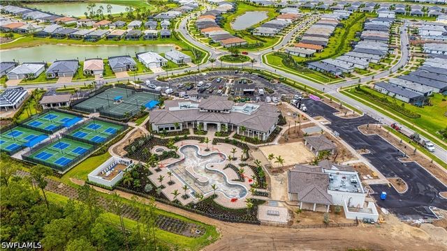 1854 Mesa LN, Naples, FL 34120