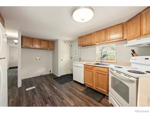 50 Meadow Lane, Bellvue, CO 80512