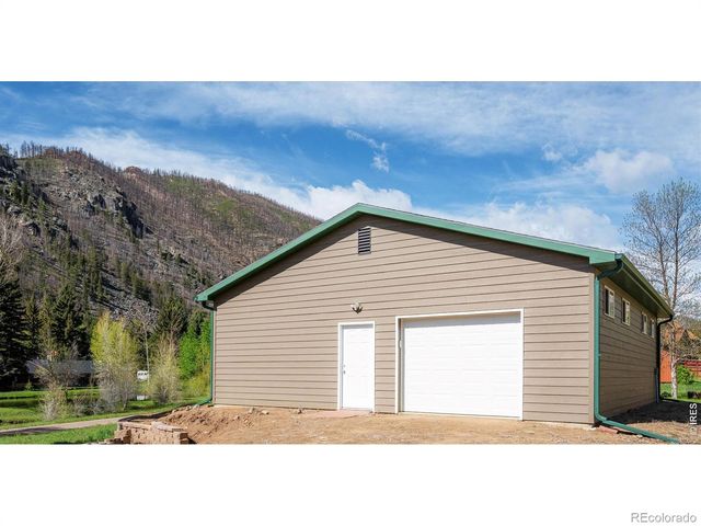 50 Meadow Lane, Bellvue, CO 80512