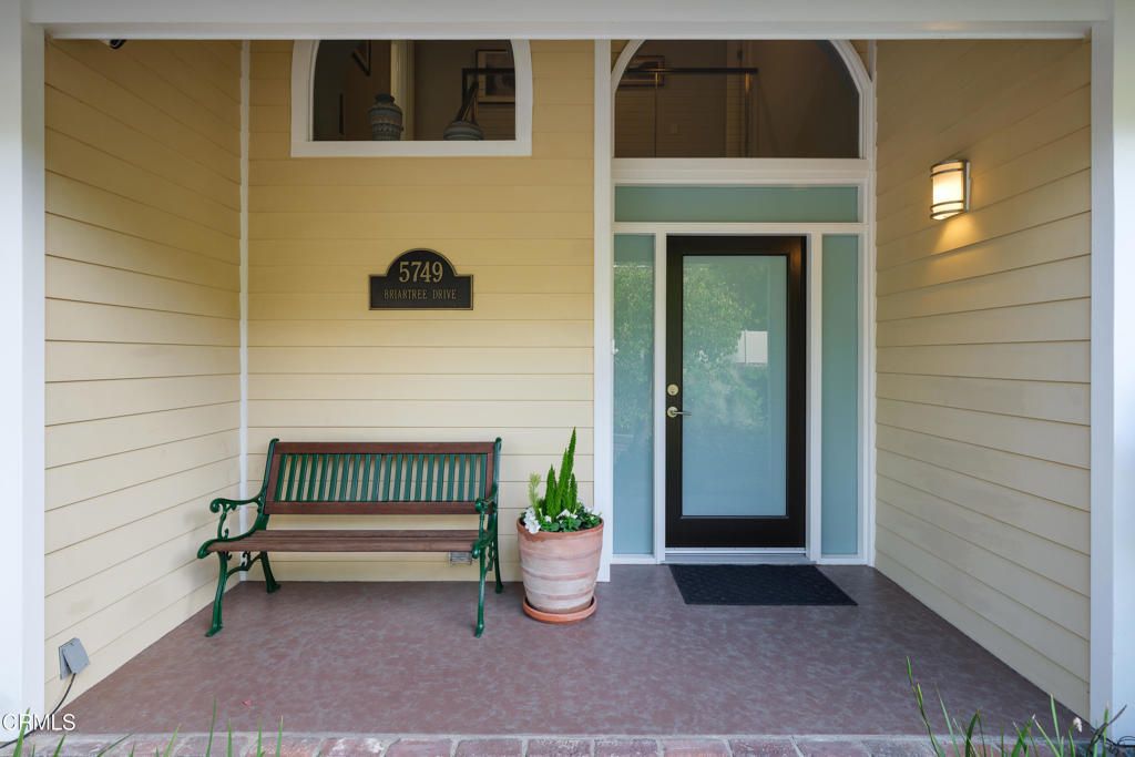 5749 Briartree Drive, La Canada Flintridge, CA 91011 — photo 2