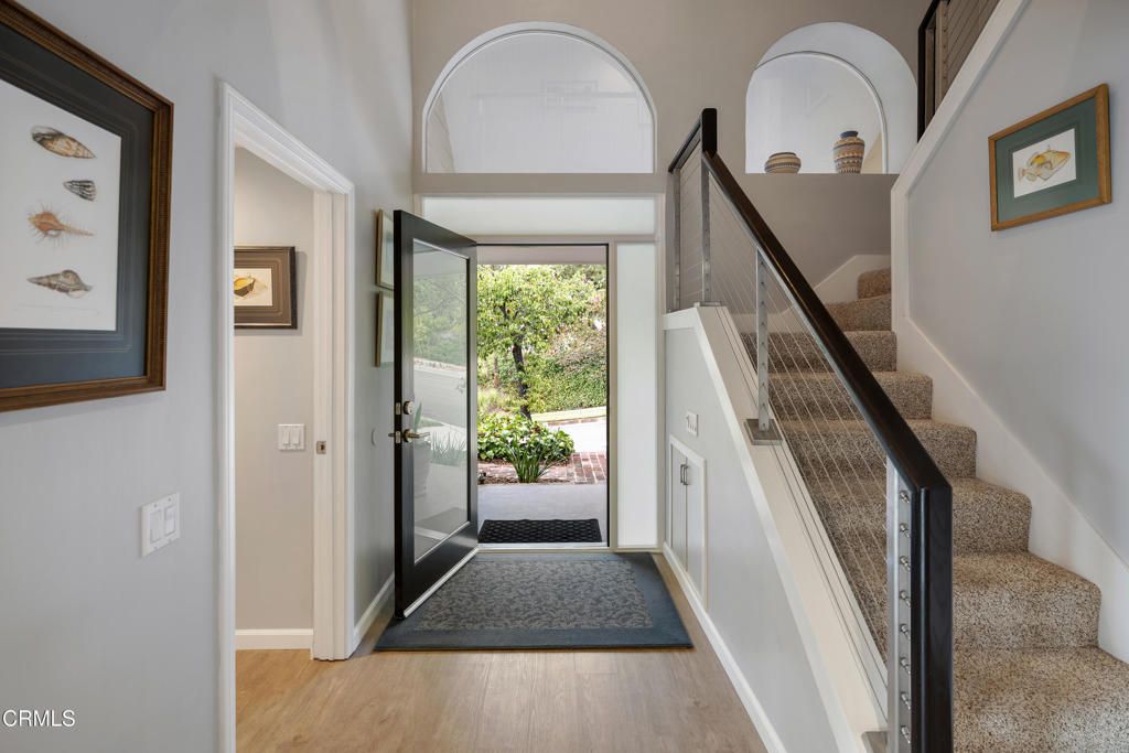 5749 Briartree Drive, La Canada Flintridge, CA 91011 — photo 3