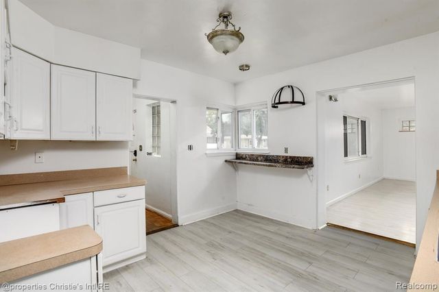 19156 Old Homestead Drive, Harper Woods, MI 48225