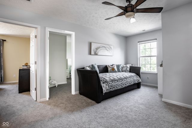 1043 Lichfield Lane, Westfield, IN 46074