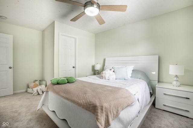 1043 Lichfield Lane, Westfield, IN 46074