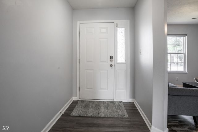 1043 Lichfield Lane, Westfield, IN 46074