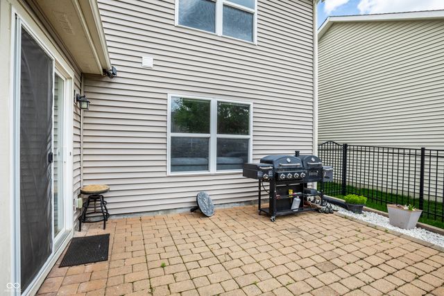 1043 Lichfield Lane, Westfield, IN 46074