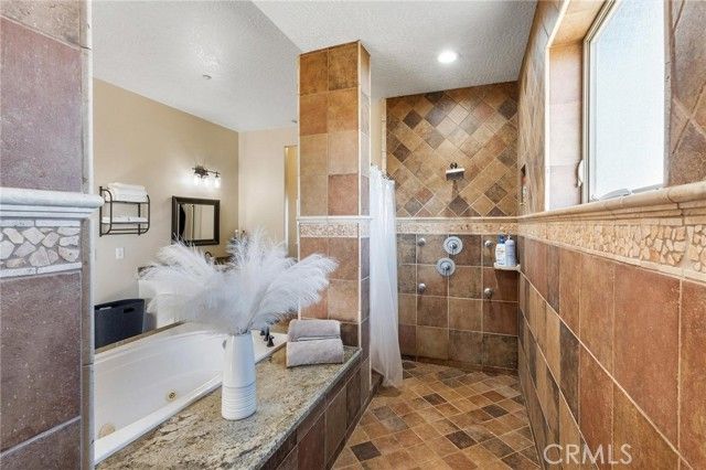 7332 Cygnet Road, Phelan, CA 92371