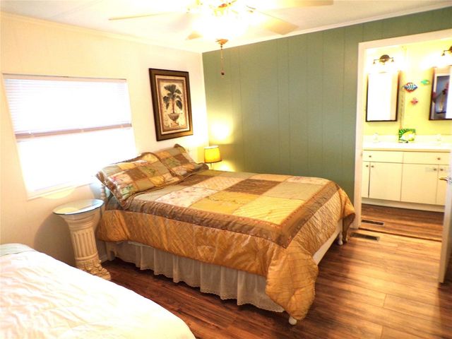 6546 DURIAN TRAIL, New Port Richey, FL 34653