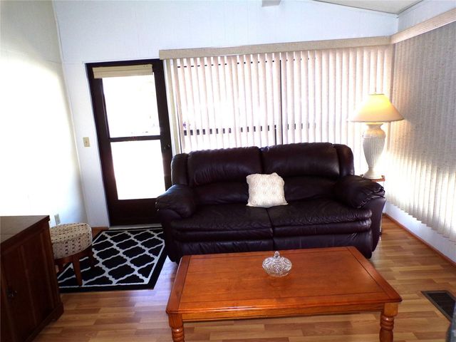 6546 DURIAN TRAIL, New Port Richey, FL 34653