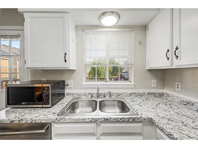 6708 S Holland Way, Littleton, CO 80128