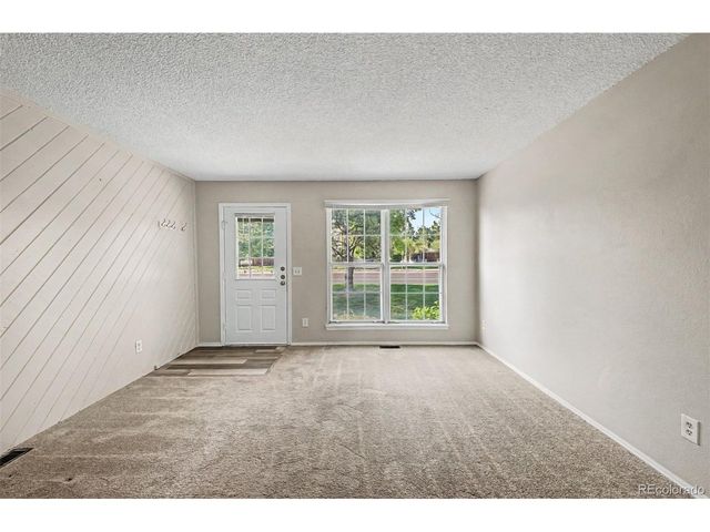 6708 S Holland Way, Littleton, CO 80128