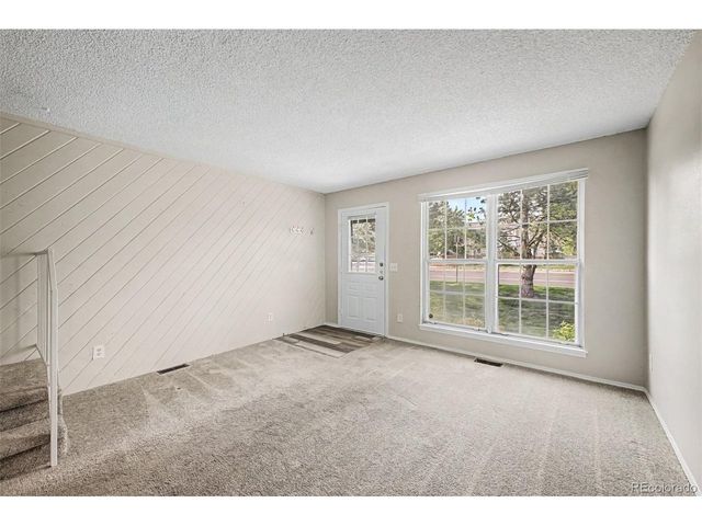 6708 S Holland Way, Littleton, CO 80128