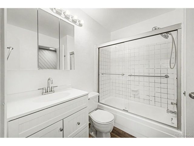 6708 S Holland Way, Littleton, CO 80128