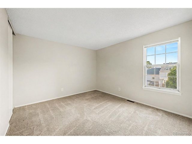 6708 S Holland Way, Littleton, CO 80128