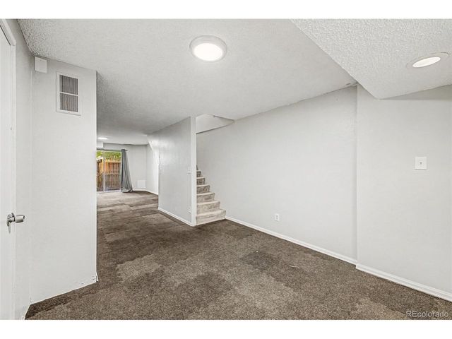 6708 S Holland Way, Littleton, CO 80128