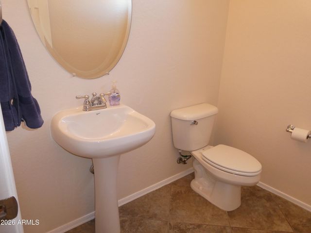 9184 W MEADOW Drive, Peoria, AZ 85382