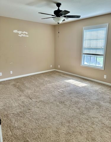 1348 Francesca Dr, Clarksville, TN 37042