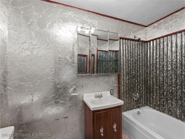 315 College Avenue, Poteau, OK 74953