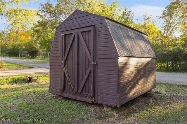 315 College Avenue, Poteau, OK 74953