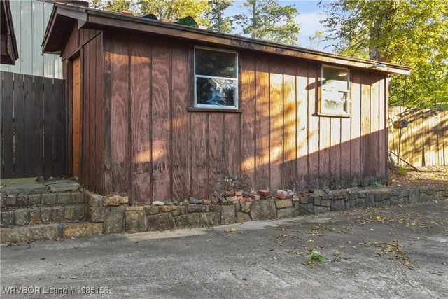 315 College Avenue, Poteau, OK 74953