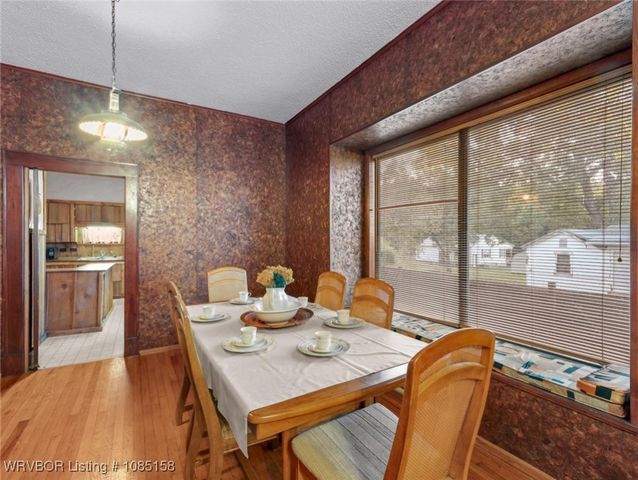 315 College Avenue, Poteau, OK 74953