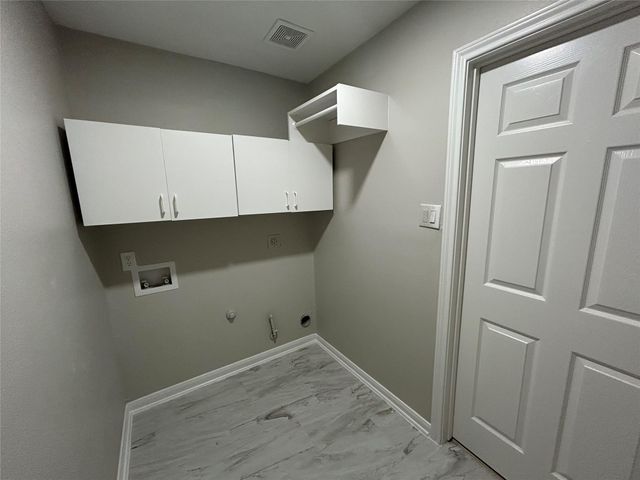 21725 York Timbers Drive, Kingwood, TX 77339