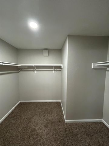 21725 York Timbers Drive, Kingwood, TX 77339