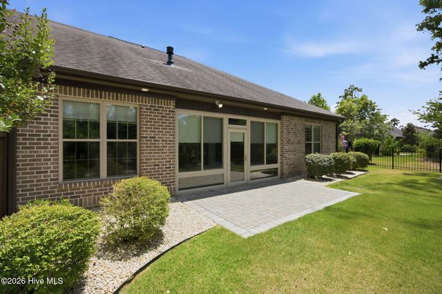665 Jenoa Drive, Castle Hayne, NC 28429