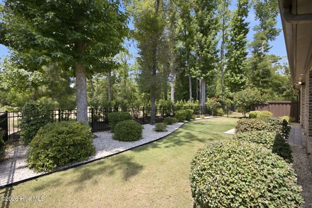 665 Jenoa Drive, Castle Hayne, NC 28429