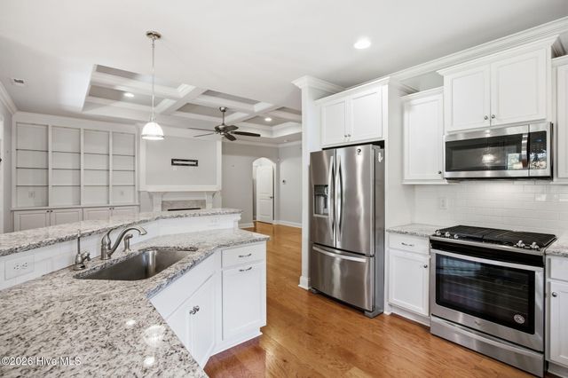 665 Jenoa Drive, Castle Hayne, NC 28429