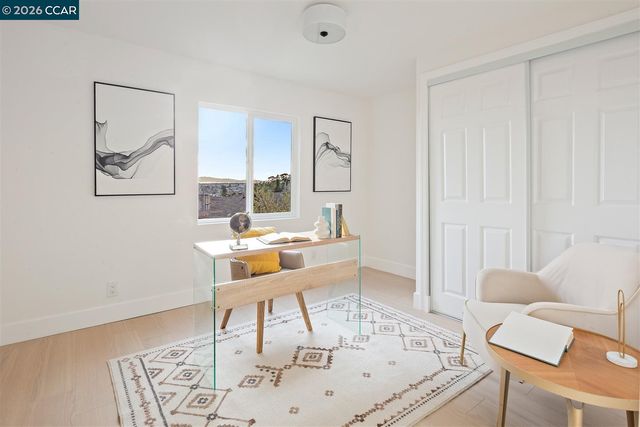 6055 Majestic Ave, Oakland, CA 94605