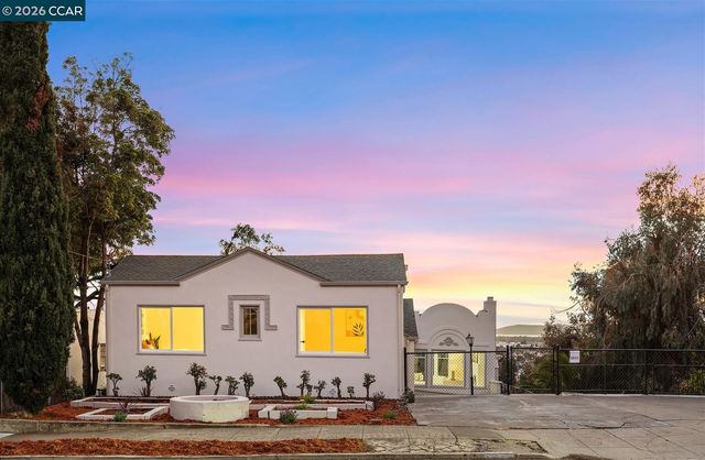 6055 Majestic Ave, Oakland, CA 94605