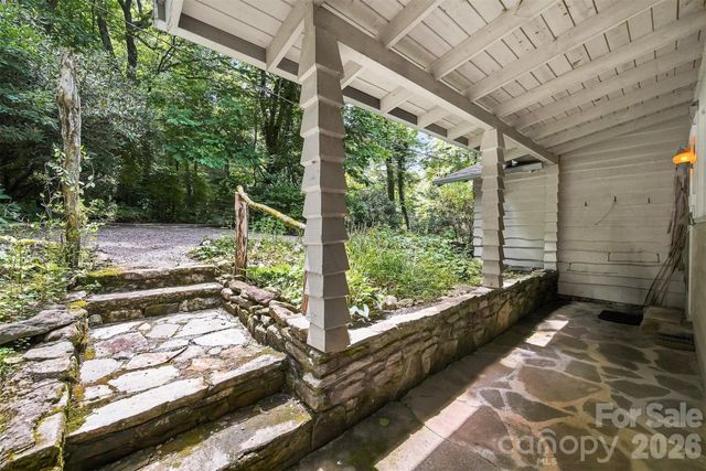 6354 Gingercake Road, Newland, NC 28657