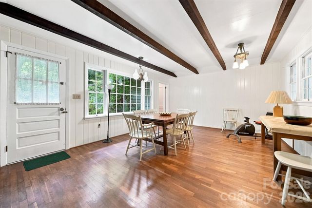 6354 Gingercake Road, Newland, NC 28657
