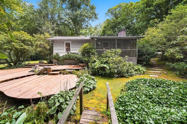 6354 Gingercake Road, Newland, NC 28657