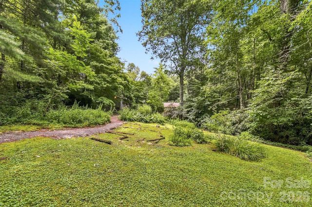 6354 Gingercake Road, Newland, NC 28657
