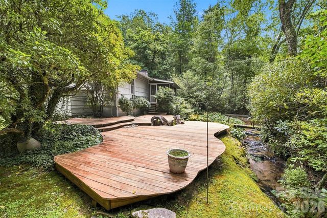6354 Gingercake Road, Newland, NC 28657