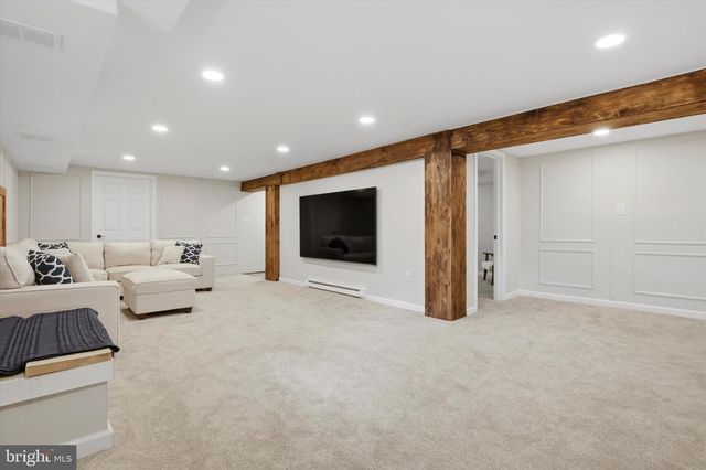 713 S TOWAMENCIN AVE, Lansdale, PA 19446