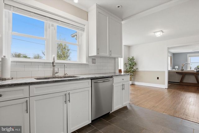 713 S TOWAMENCIN AVE, Lansdale, PA 19446