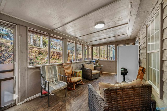 4202 S Gault Avenue, Fort Payne, AL 35967