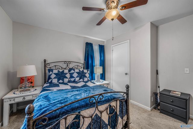 4202 S Gault Avenue, Fort Payne, AL 35967