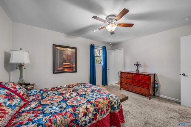 4202 S Gault Avenue, Fort Payne, AL 35967