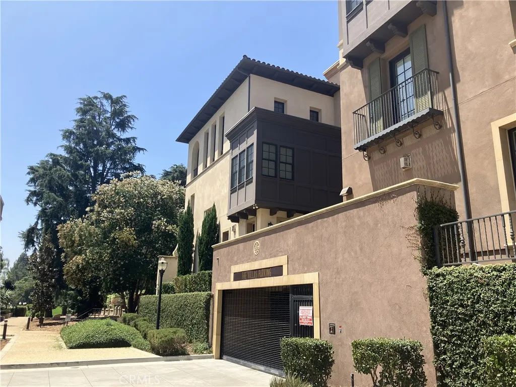 378 W Green street 131, Pasadena, CA 91105