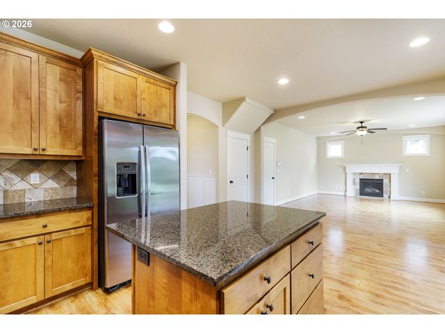 12566 SOCKEYE Ter, Oregon City, OR 97045
