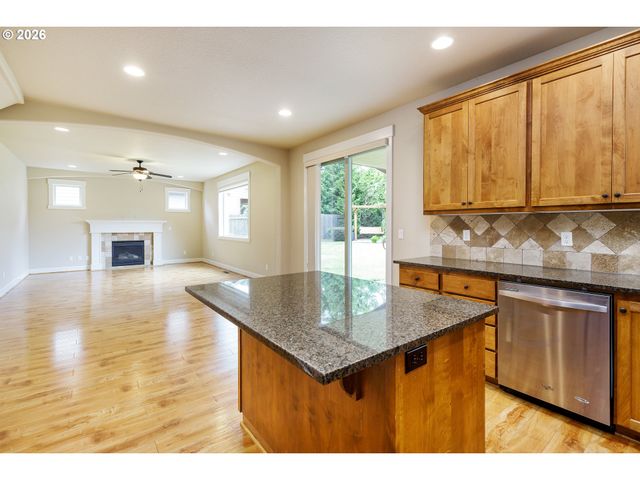 12566 SOCKEYE Ter, Oregon City, OR 97045