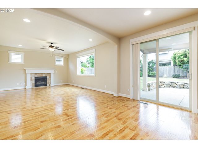12566 SOCKEYE Ter, Oregon City, OR 97045